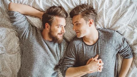 straight friends gay sex stories|Neue Gay Geschichten für schwule und bisexuelle Männer.